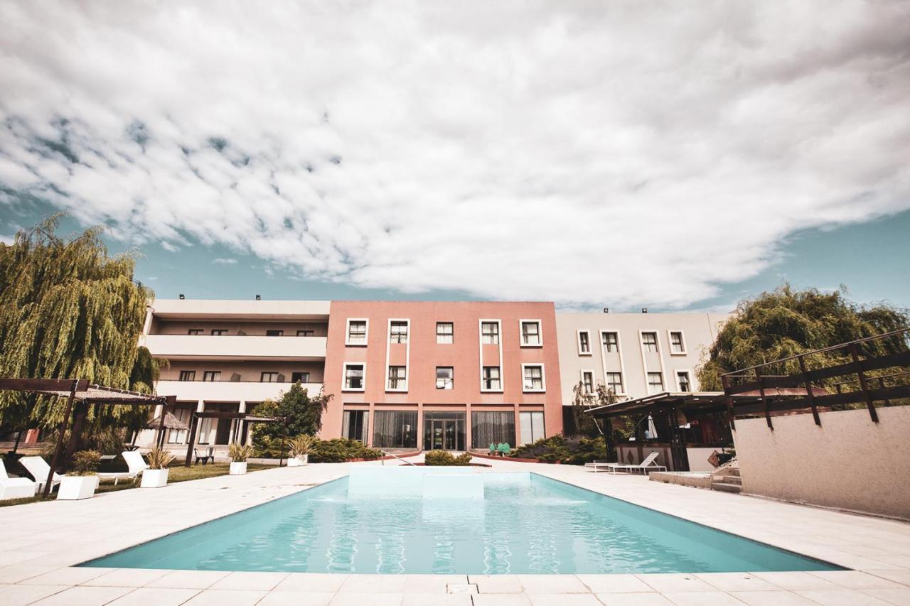 Fuente Mayor Hotel & Casino Vista Flores Εξωτερικό φωτογραφία
